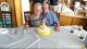 Léonard et Madeleine Rail avec gâteau de leur 50e anniversaire